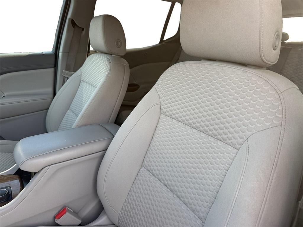 used 2019 GMC Acadia car, priced at $18,299