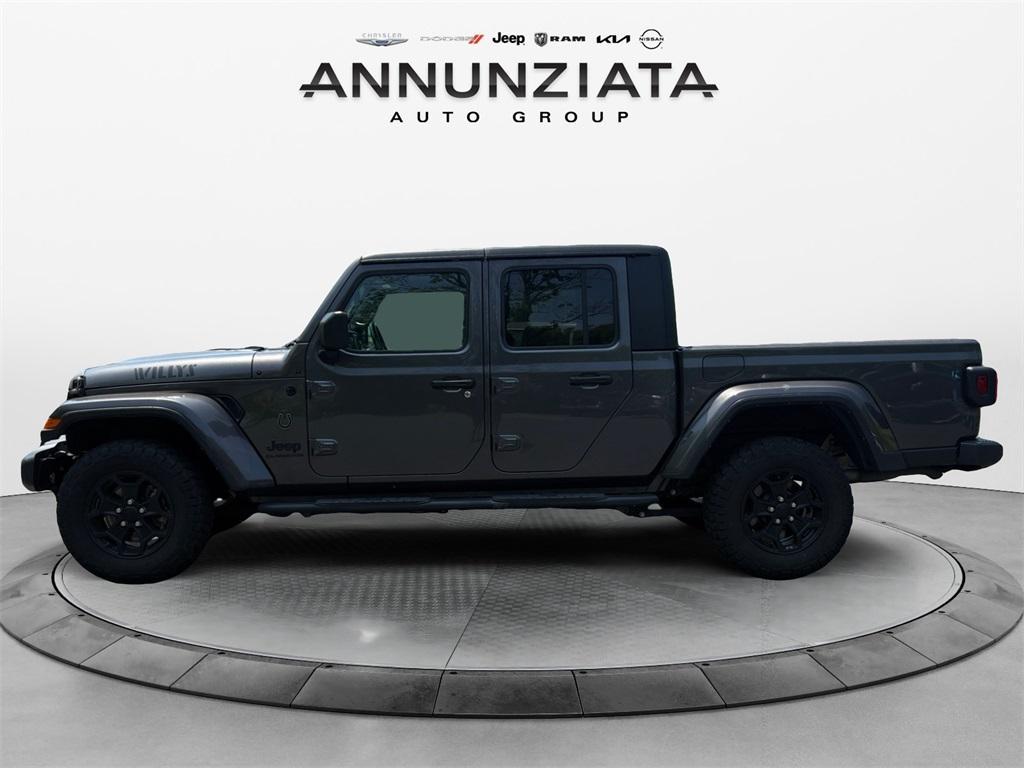 used 2021 Jeep Gladiator car, priced at $28,149