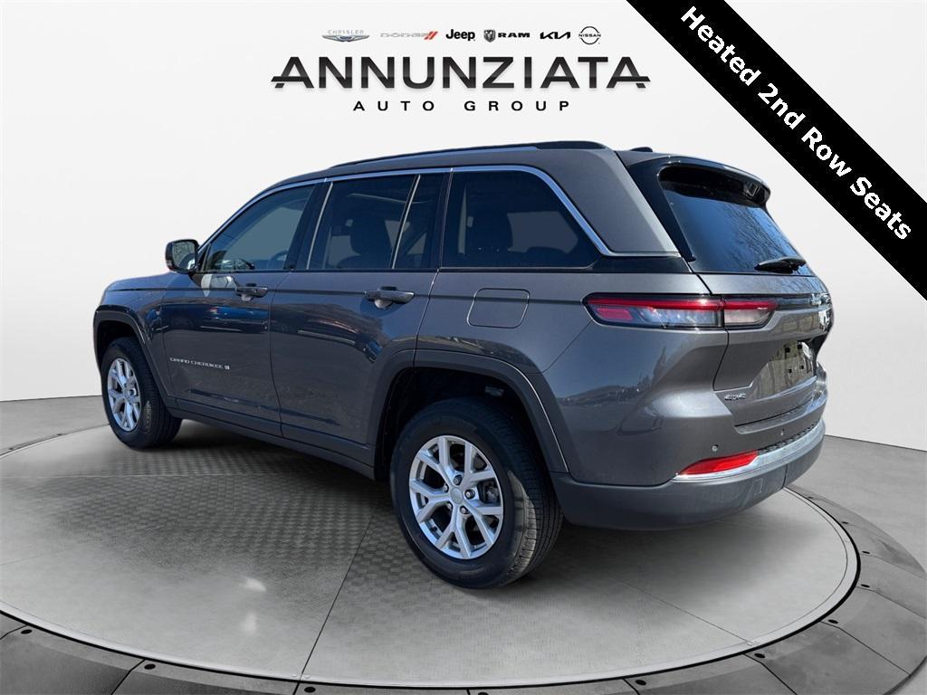 used 2022 Jeep Grand Cherokee car, priced at $33,999