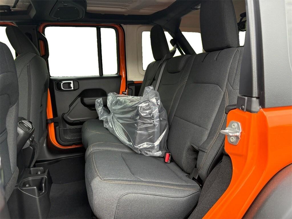 new 2025 Jeep Wrangler car, priced at $51,580
