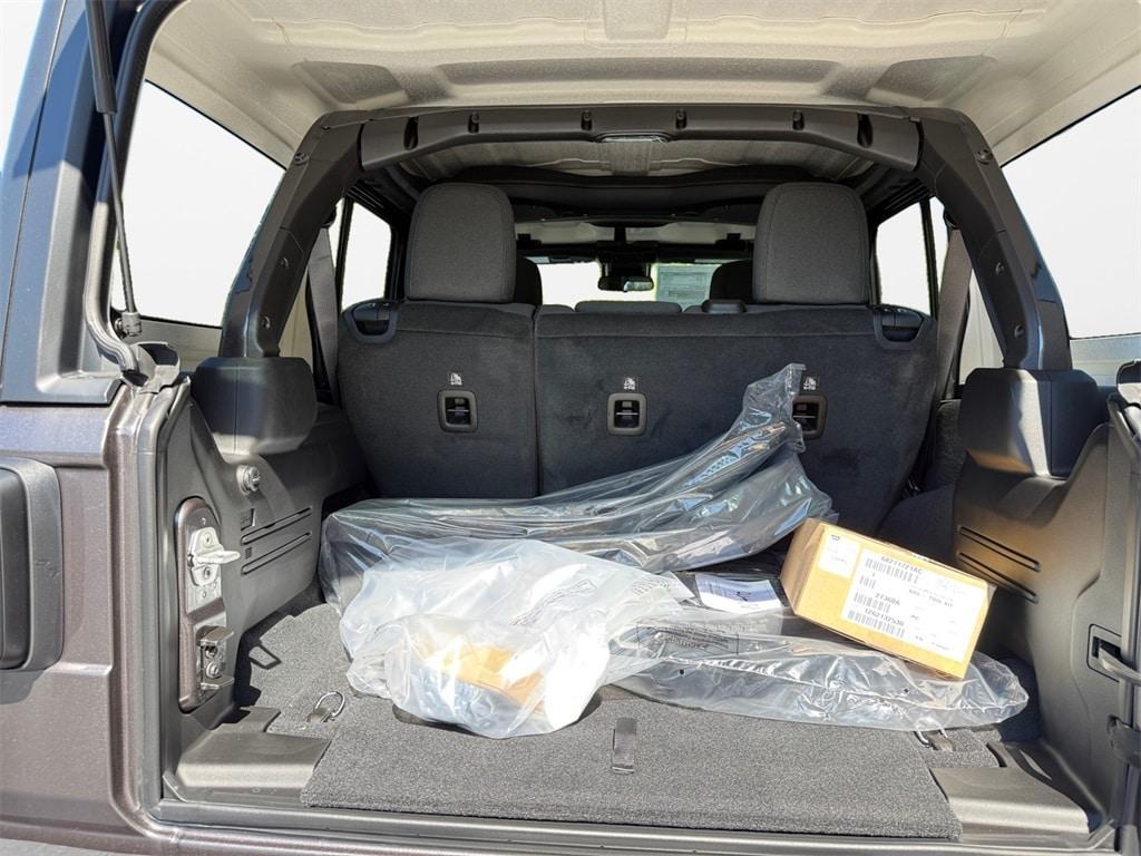 new 2025 Jeep Wrangler car, priced at $54,265