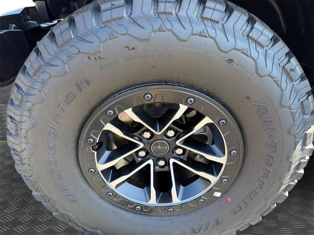 new 2025 Jeep Wrangler car, priced at $54,265