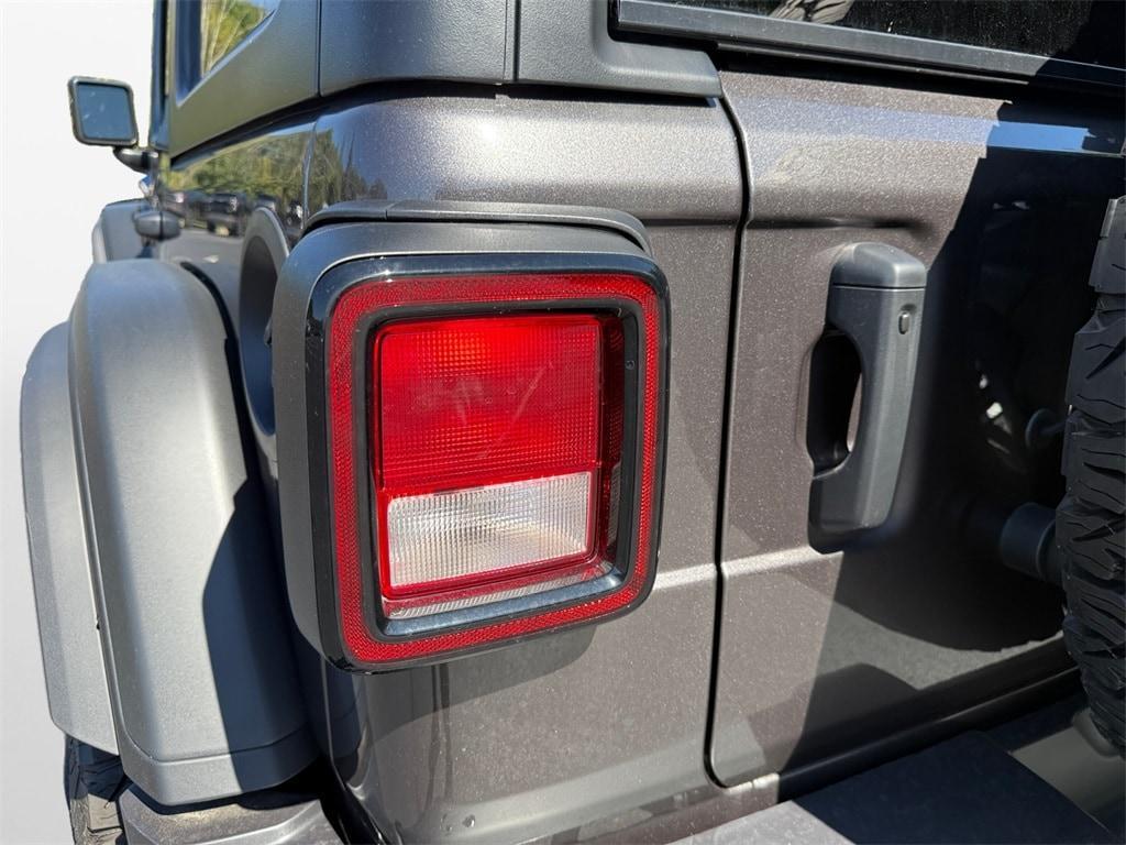 new 2025 Jeep Wrangler car, priced at $54,265