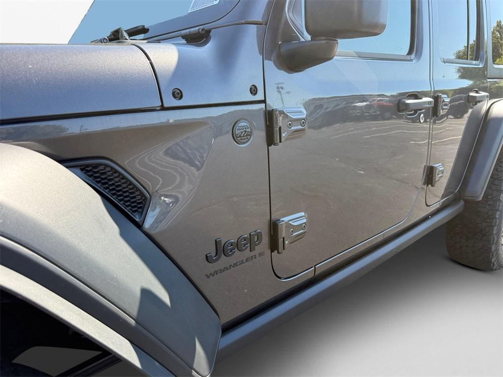 new 2025 Jeep Wrangler car, priced at $54,265