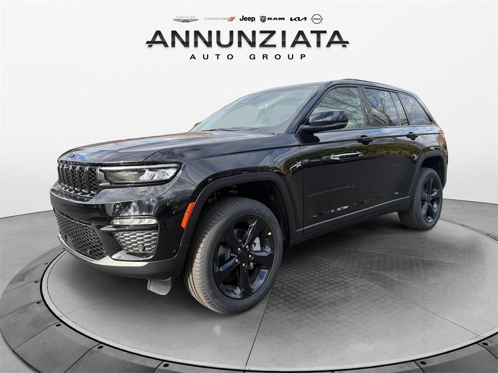 new 2025 Jeep Grand Cherokee car, priced at $51,910