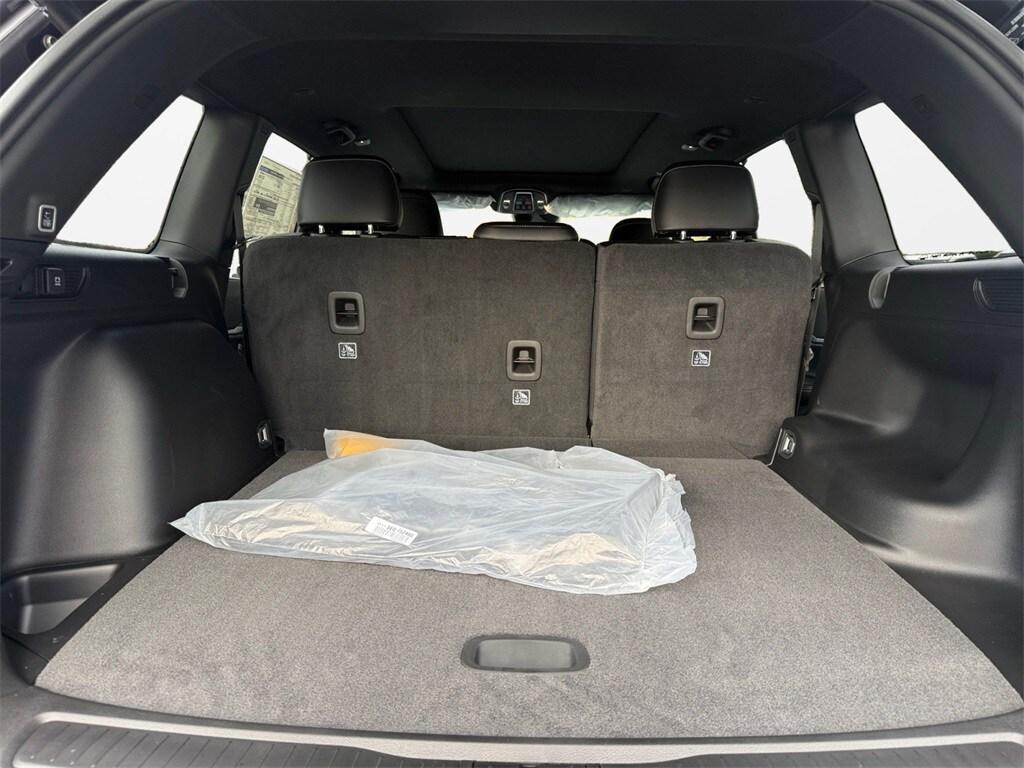 new 2025 Jeep Grand Cherokee car, priced at $51,910