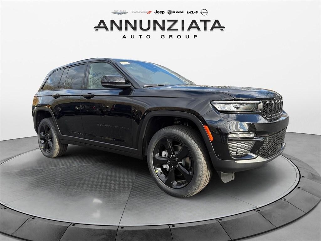 new 2025 Jeep Grand Cherokee car, priced at $51,910