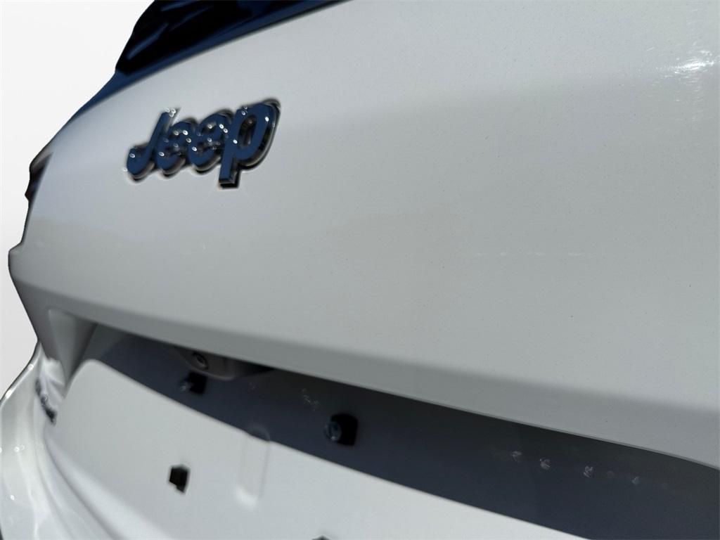 used 2022 Jeep Grand Cherokee L car, priced at $33,199