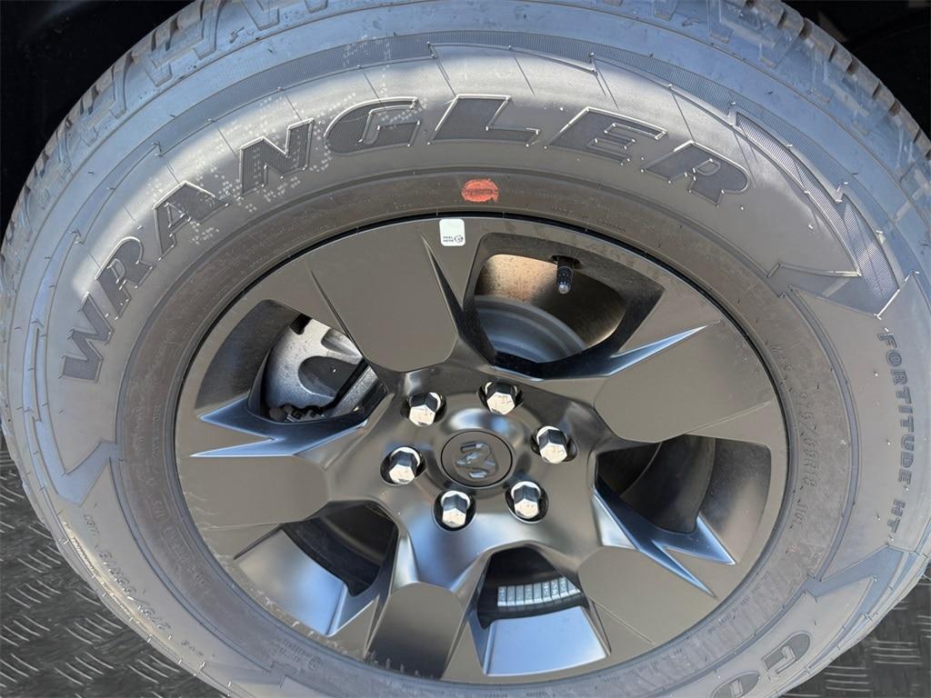 new 2025 Ram 1500 car, priced at $54,195