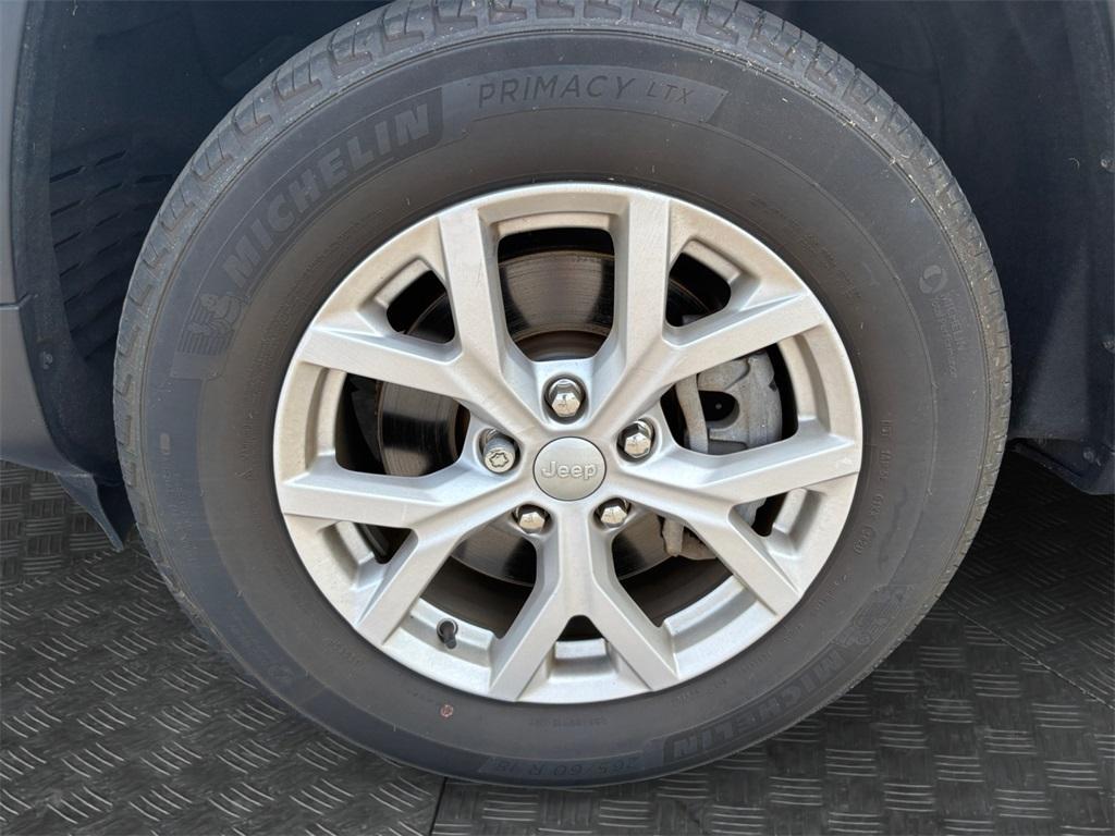 used 2022 Jeep Grand Cherokee L car, priced at $37,999