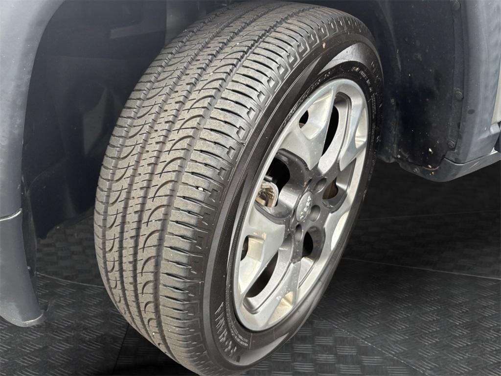 used 2021 Jeep Compass car, priced at $21,999