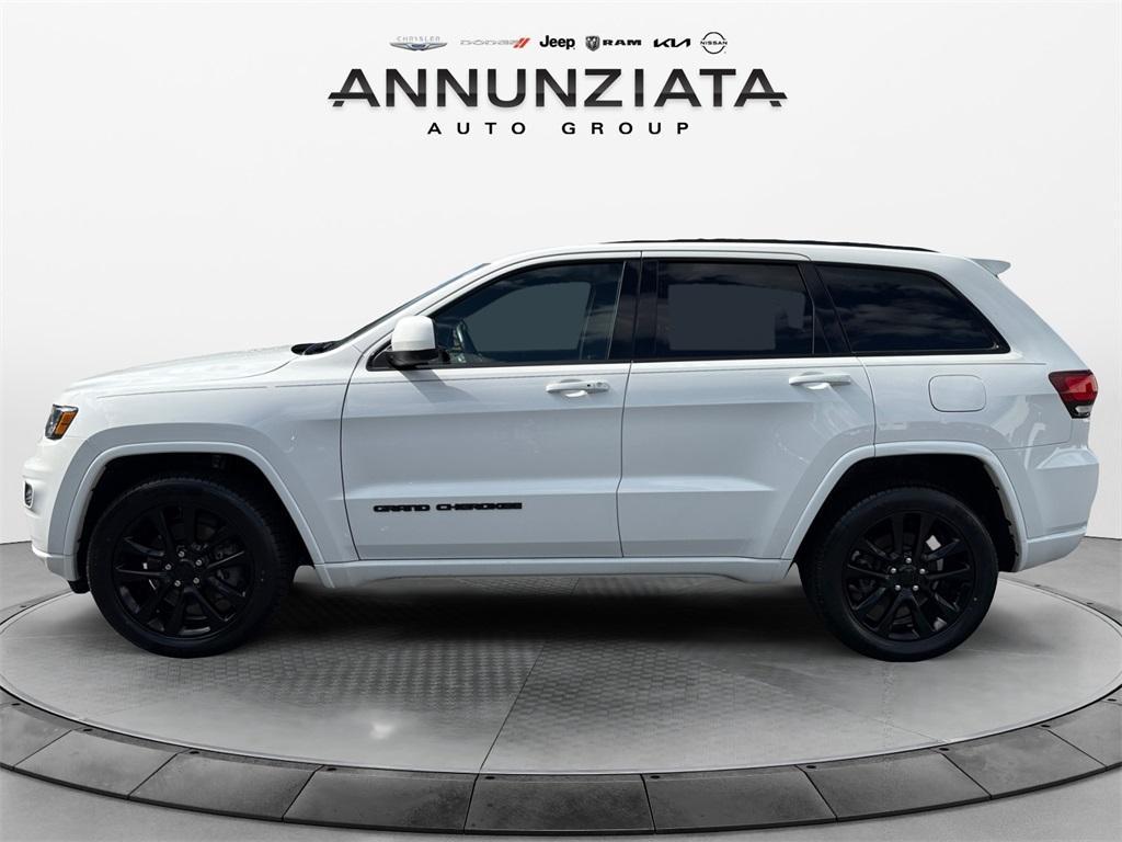 used 2021 Jeep Grand Cherokee car, priced at $25,179