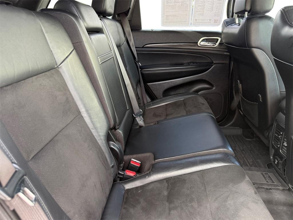 used 2021 Jeep Grand Cherokee car, priced at $25,179