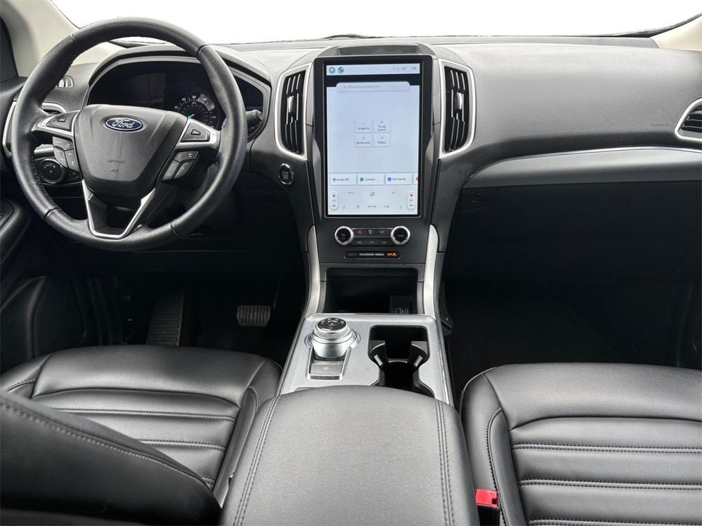 used 2022 Ford Edge car, priced at $27,999