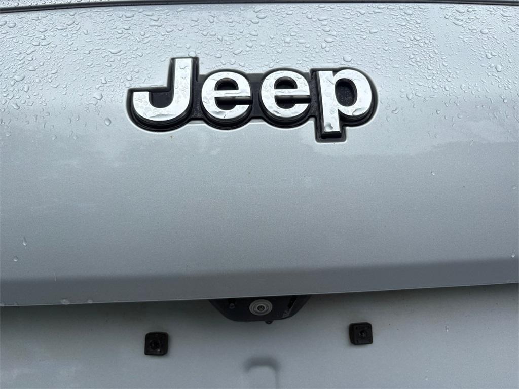 used 2021 Jeep Grand Cherokee L car, priced at $42,999
