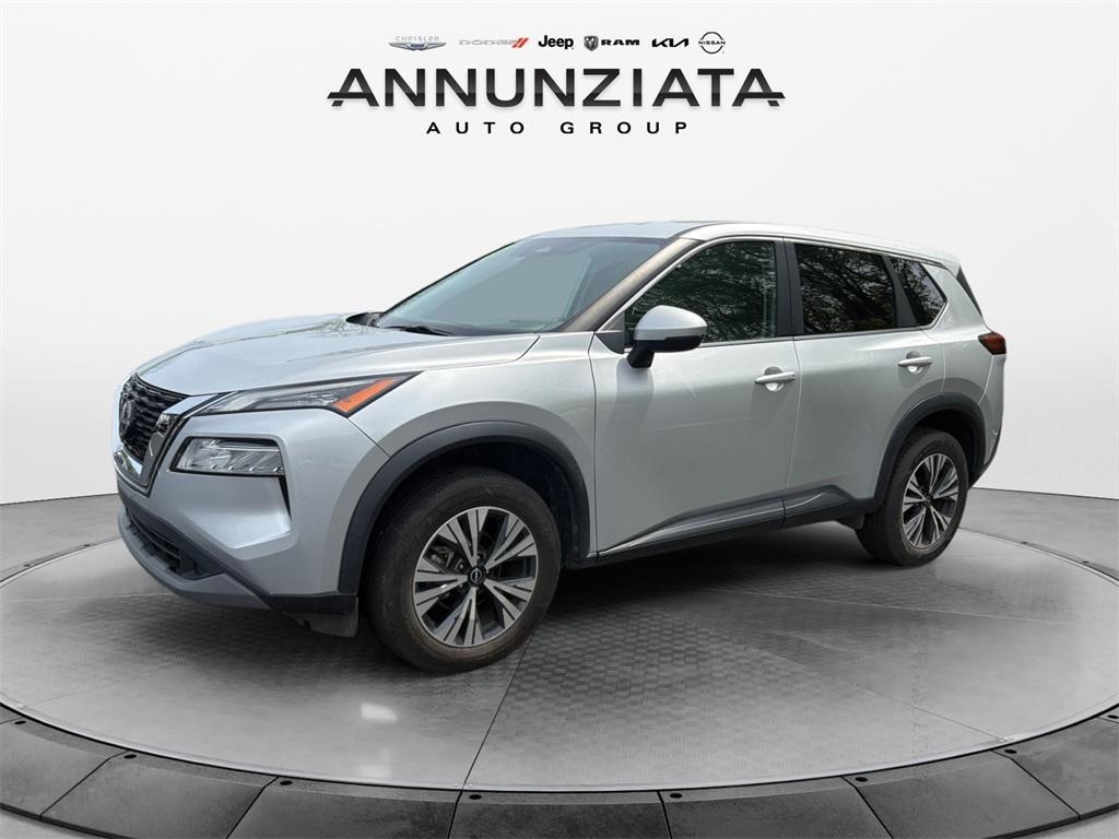used 2022 Nissan Rogue car, priced at $21,999