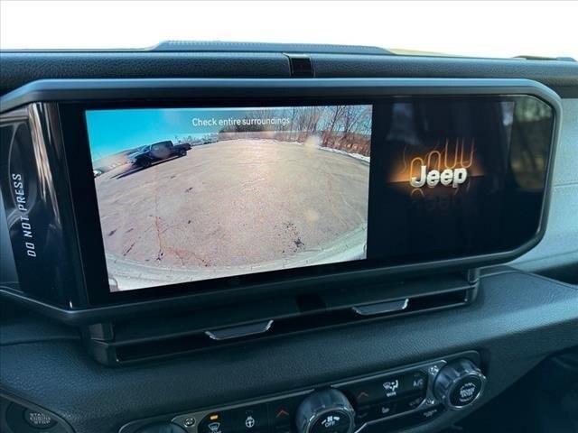 new 2025 Jeep Wrangler car, priced at $48,081