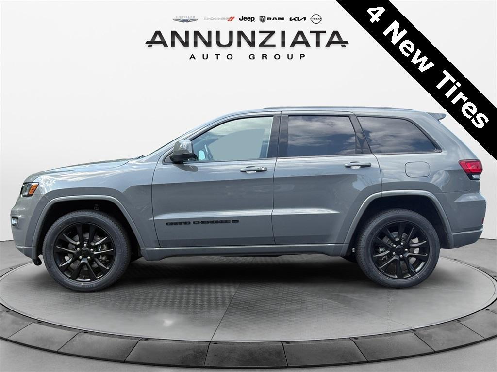 used 2022 Jeep Grand Cherokee WK car, priced at $31,000