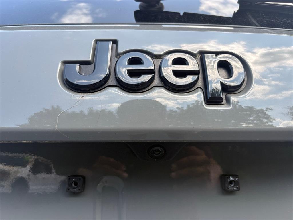 used 2022 Jeep Grand Cherokee WK car, priced at $31,000
