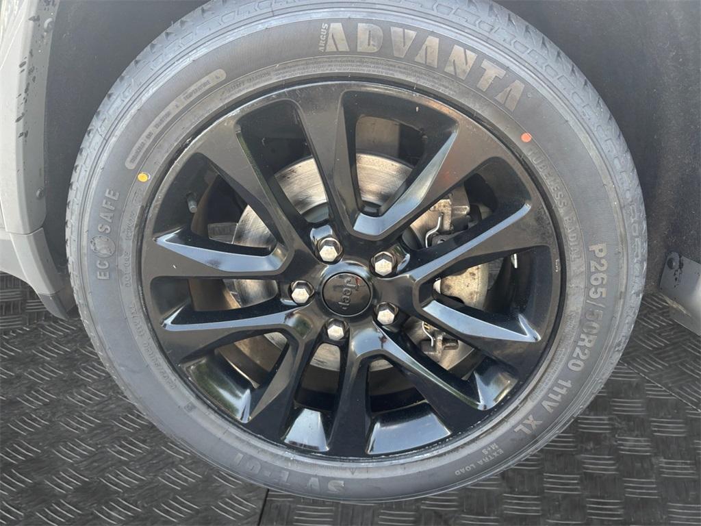 used 2022 Jeep Grand Cherokee WK car, priced at $31,000