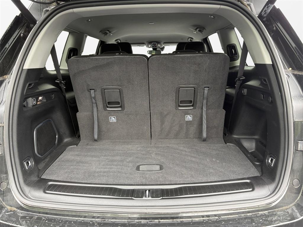 used 2022 Jeep Grand Cherokee L car, priced at $36,199