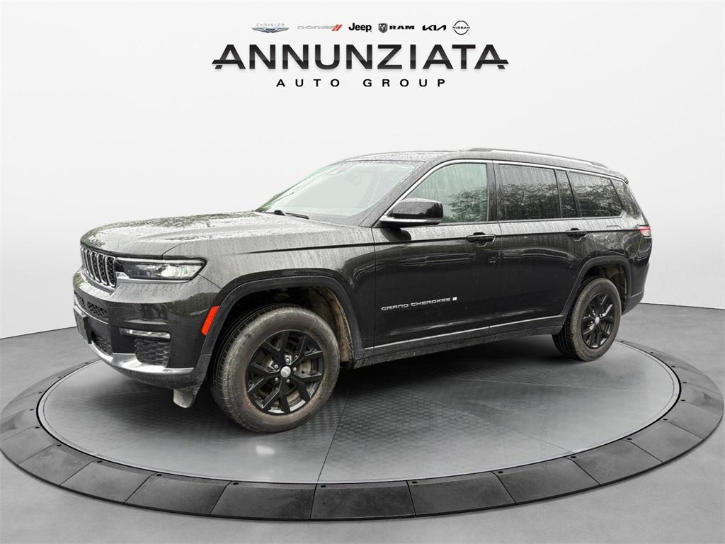 used 2022 Jeep Grand Cherokee L car, priced at $37,399