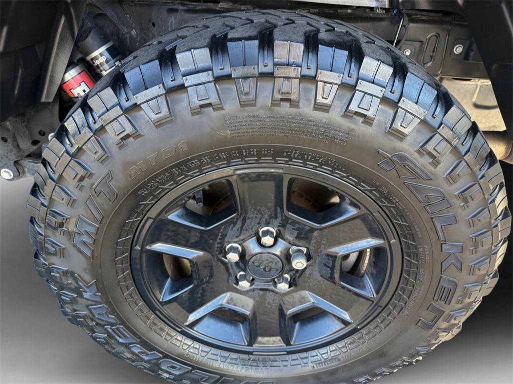 used 2022 Jeep Gladiator car, priced at $34,299