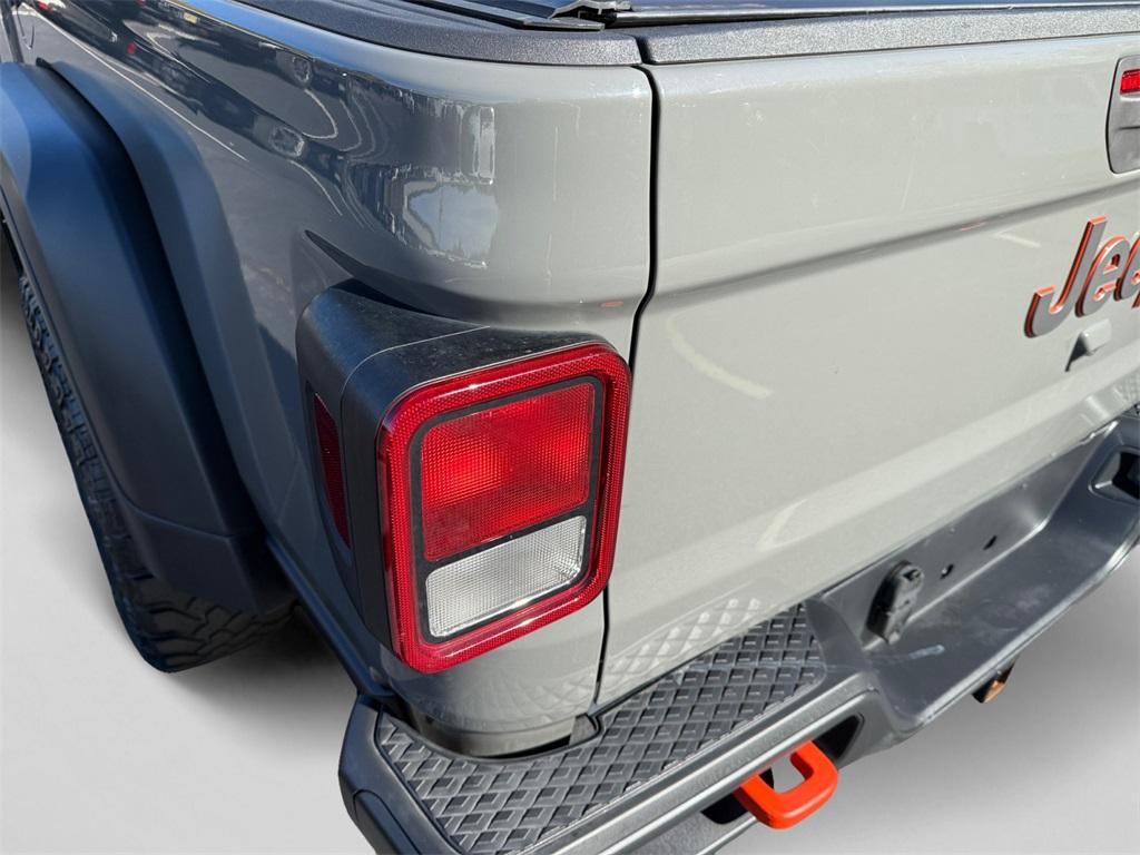 used 2022 Jeep Gladiator car, priced at $34,299