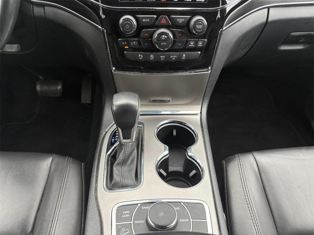used 2022 Jeep Grand Cherokee WK car, priced at $30,699