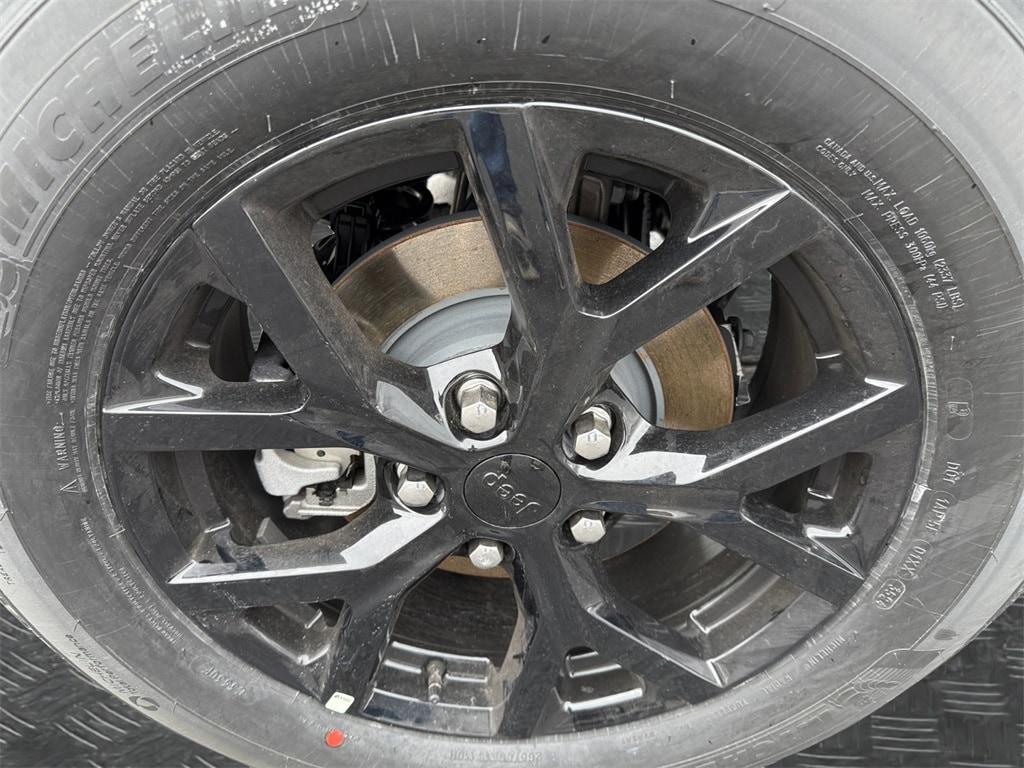 new 2025 Jeep Grand Cherokee car, priced at $44,030