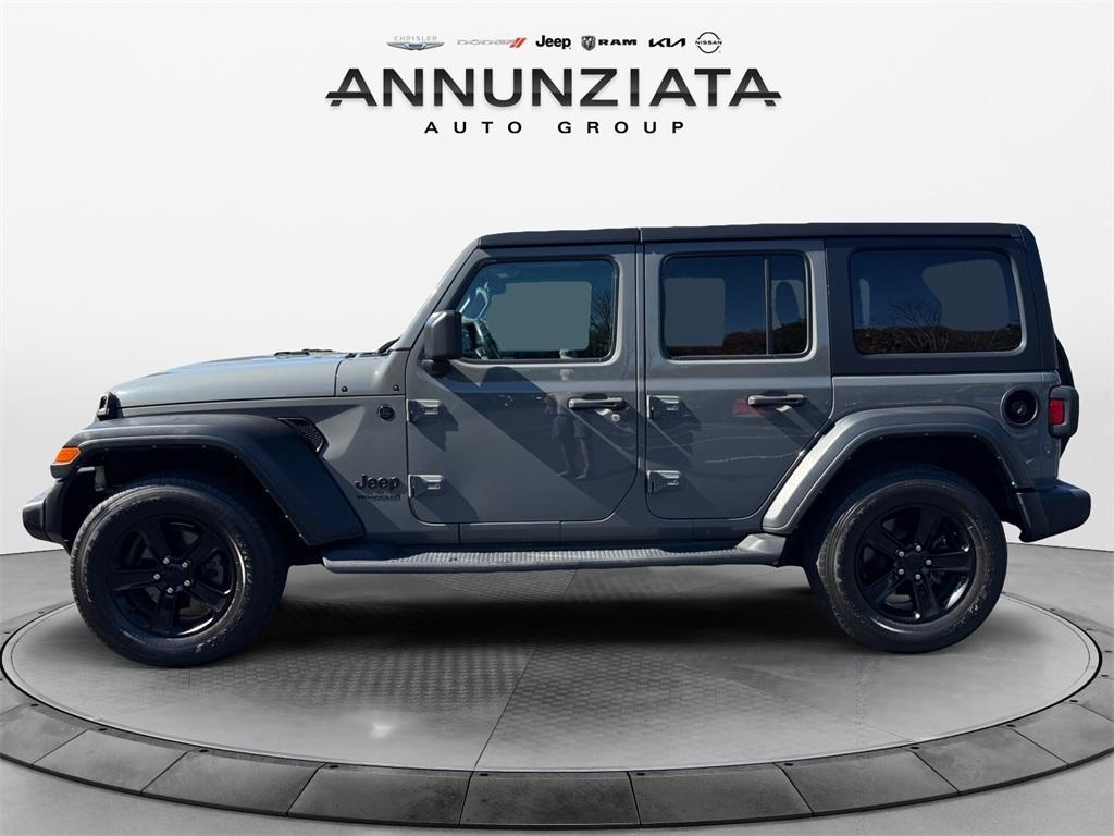 used 2022 Jeep Wrangler Unlimited car, priced at $28,099