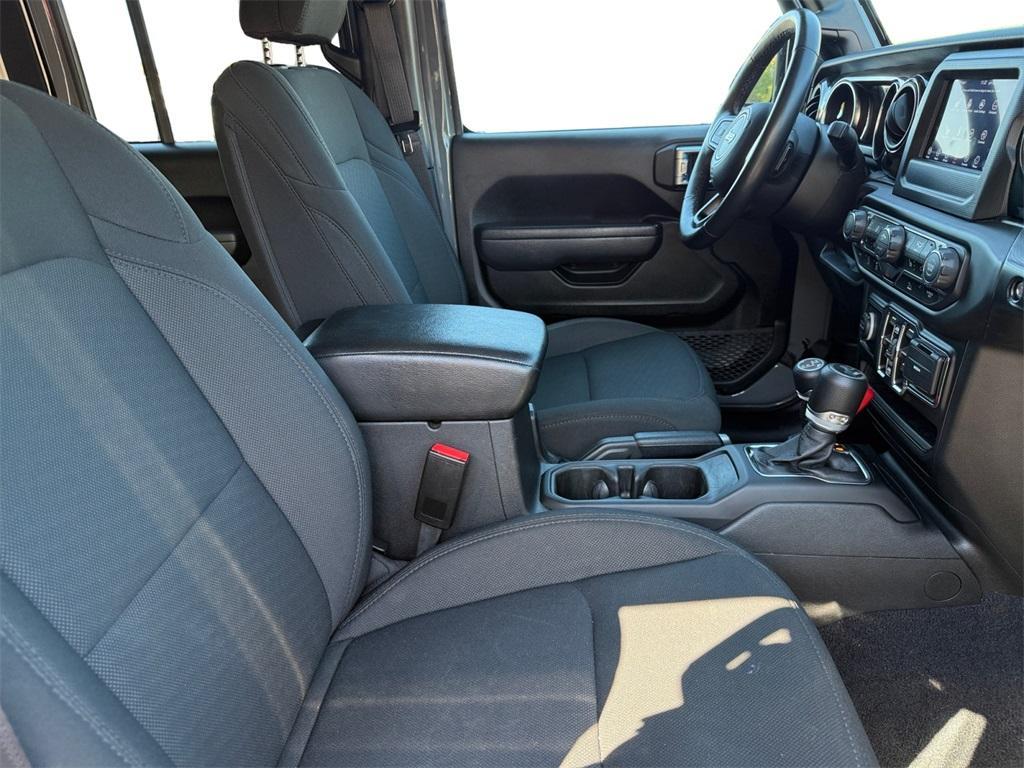 used 2022 Jeep Wrangler Unlimited car, priced at $28,099