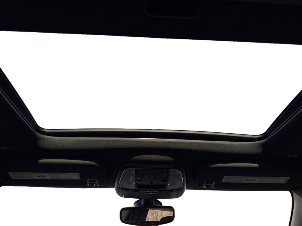 used 2022 Jeep Grand Cherokee WK car, priced at $27,999