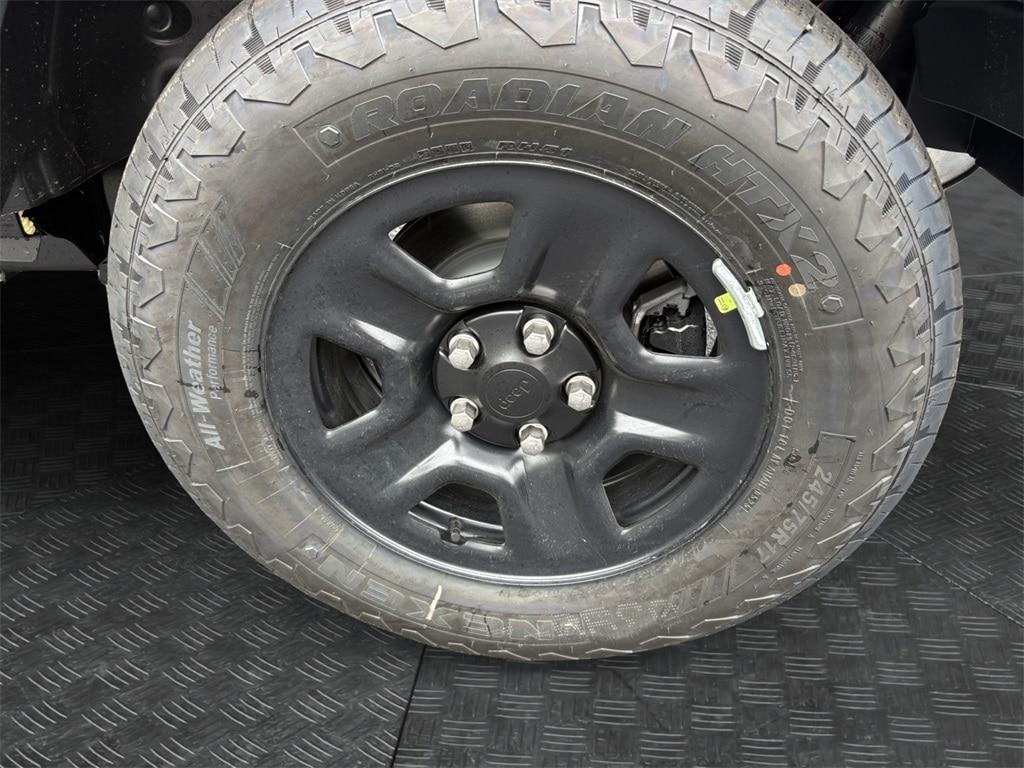 new 2025 Jeep Wrangler car, priced at $34,493