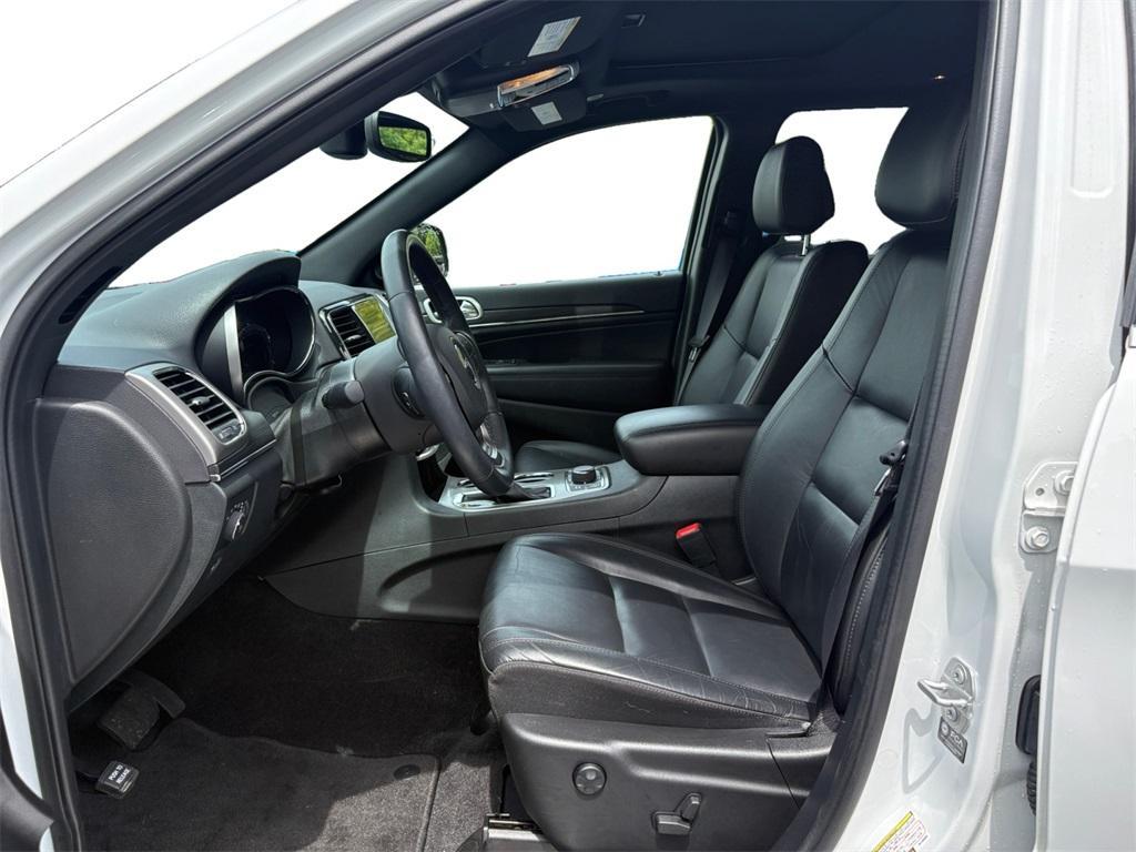 used 2022 Jeep Grand Cherokee WK car, priced at $28,999