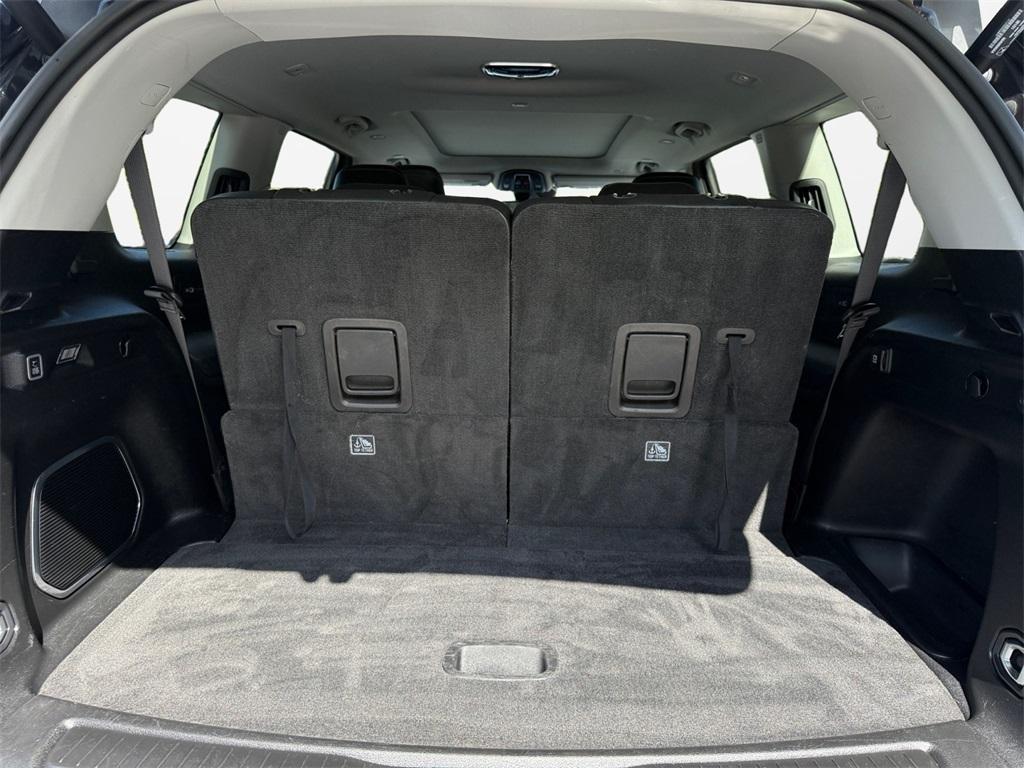 used 2021 Jeep Grand Cherokee L car, priced at $32,599