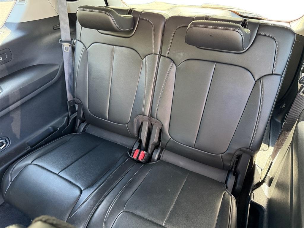 used 2021 Jeep Grand Cherokee L car, priced at $32,599