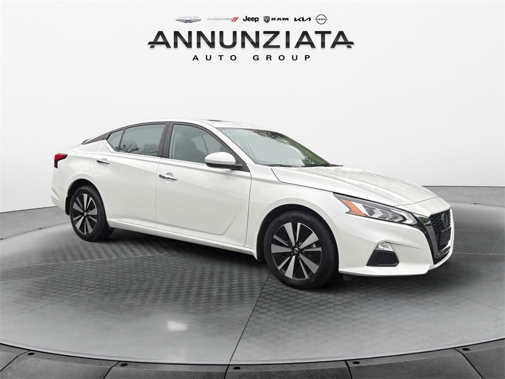 used 2022 Nissan Altima car, priced at $21,799