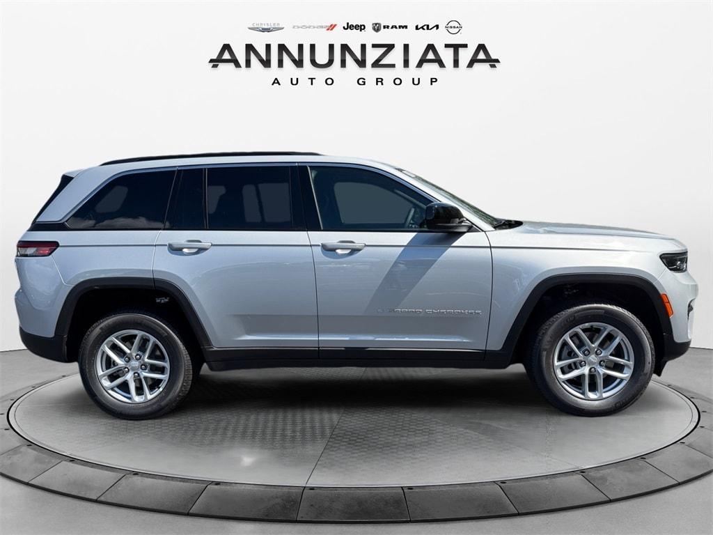 new 2025 Jeep Grand Cherokee car, priced at $42,920