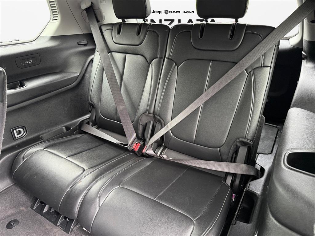 used 2022 Jeep Grand Cherokee L car, priced at $32,999