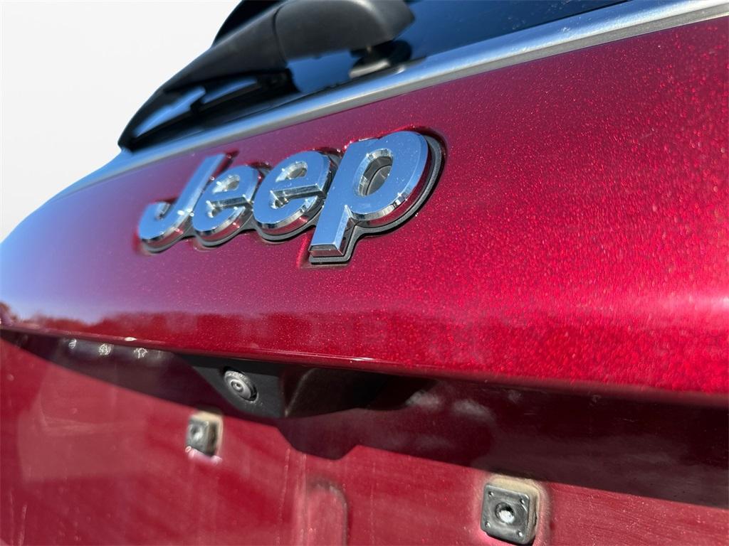 used 2022 Jeep Compass car, priced at $20,999