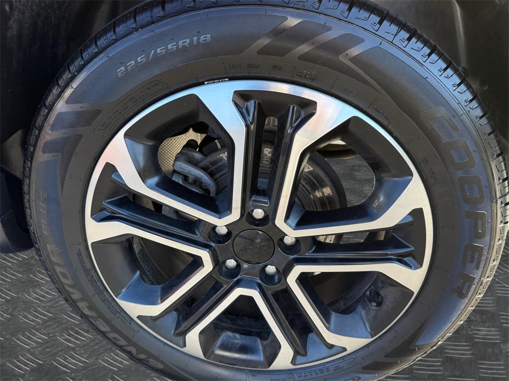 used 2022 Jeep Compass car, priced at $20,999