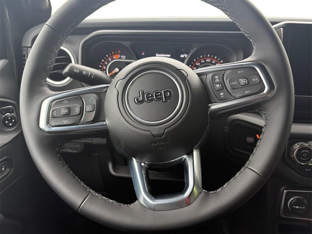 new 2025 Jeep Wrangler car, priced at $55,922