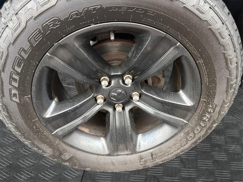 used 2021 Ram 1500 Classic car, priced at $28,399