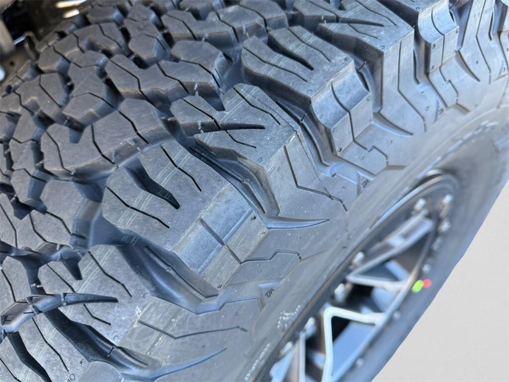 new 2026 Jeep Wrangler car, priced at $60,865