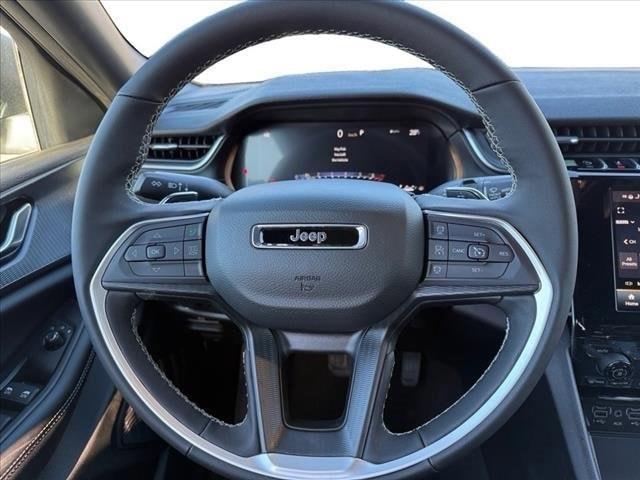 new 2025 Jeep Grand Cherokee car, priced at $38,477