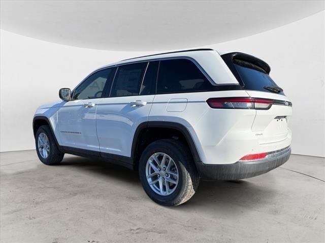 new 2025 Jeep Grand Cherokee car, priced at $38,477
