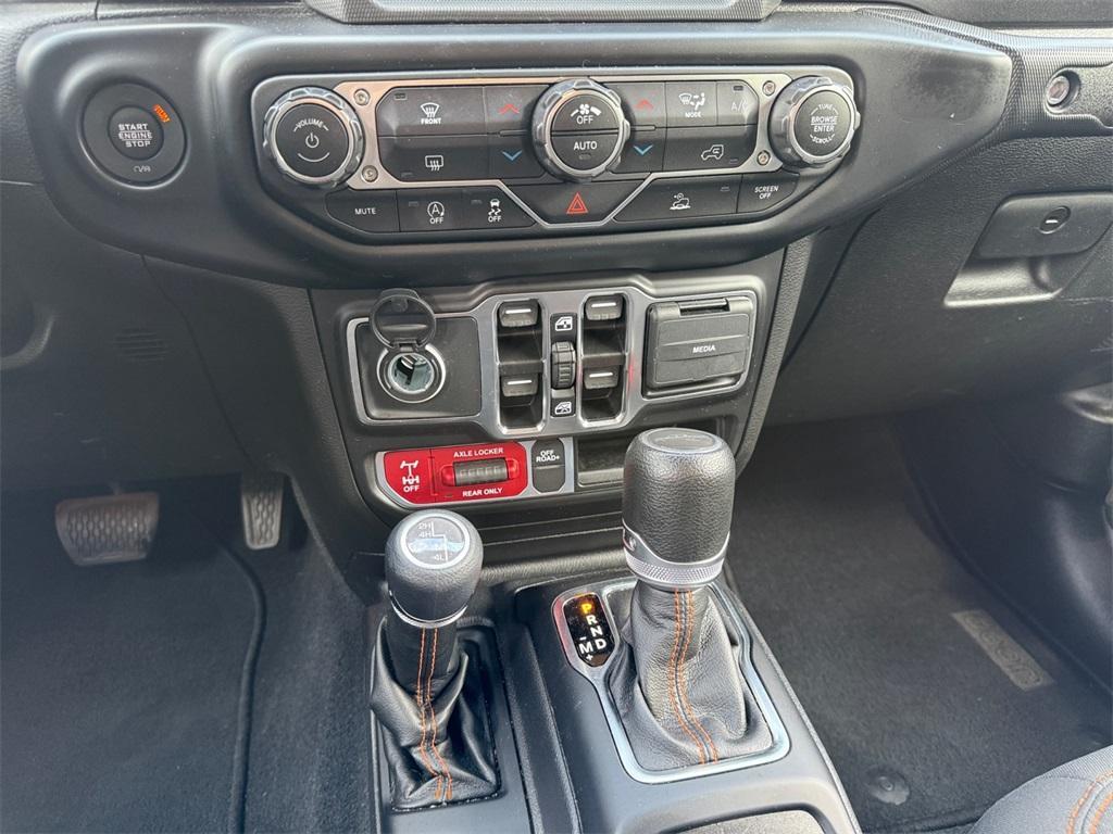 used 2022 Jeep Gladiator car, priced at $35,599