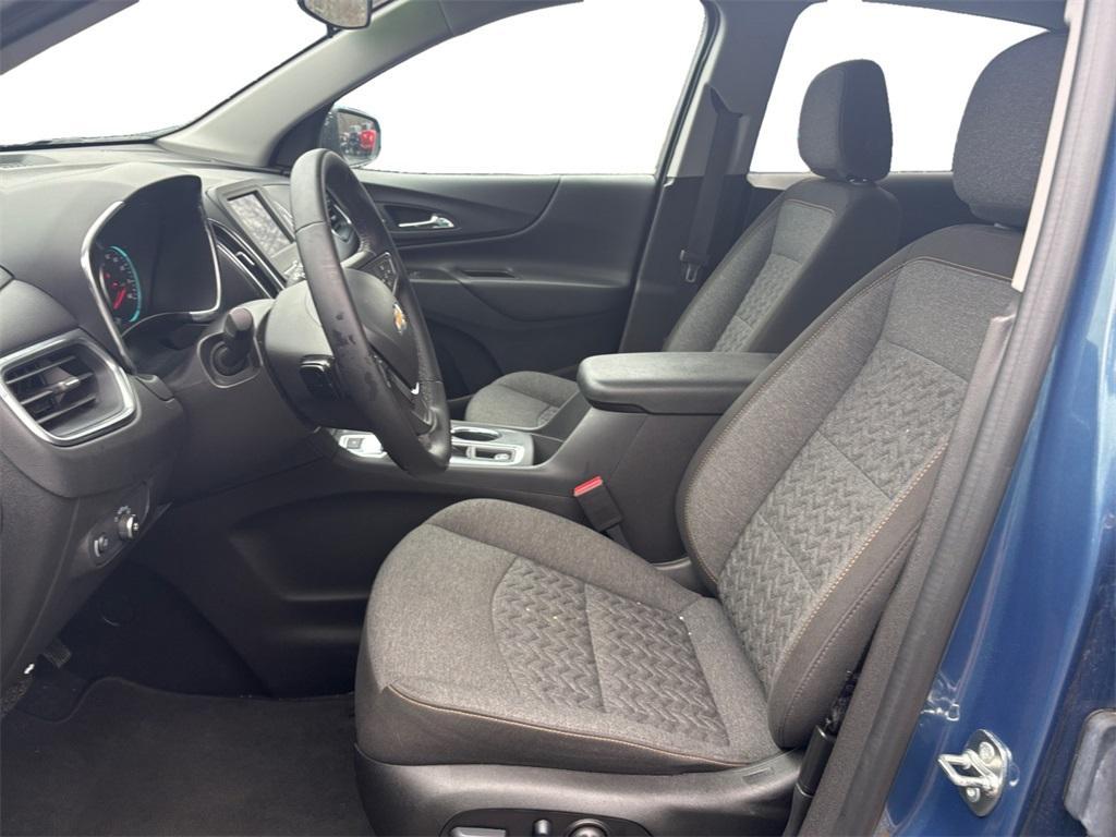 used 2024 Chevrolet Equinox car, priced at $25,999