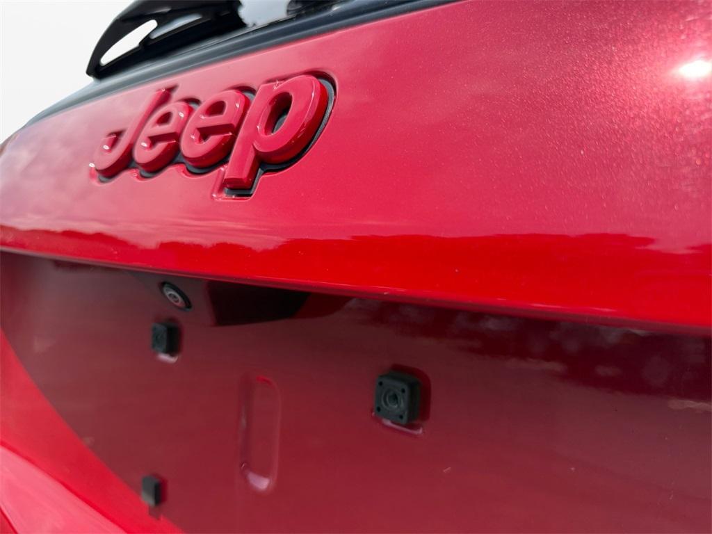 used 2022 Jeep Compass car, priced at $24,999